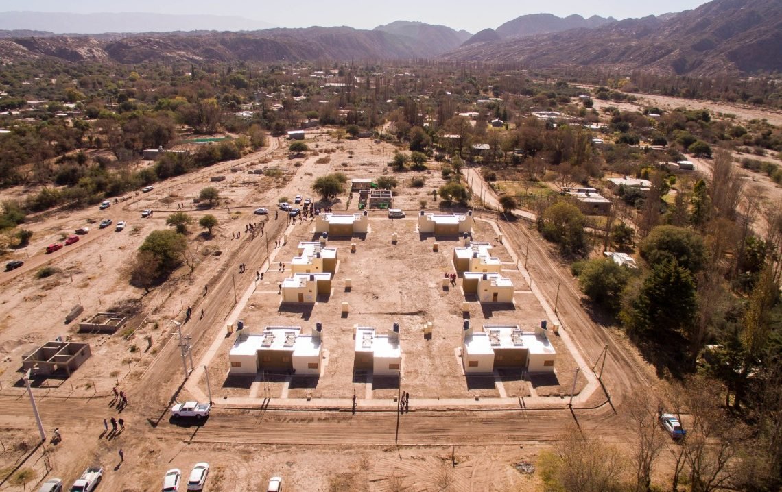 La Rioja invertirá más de $ 6 mil millones en materia habitacional