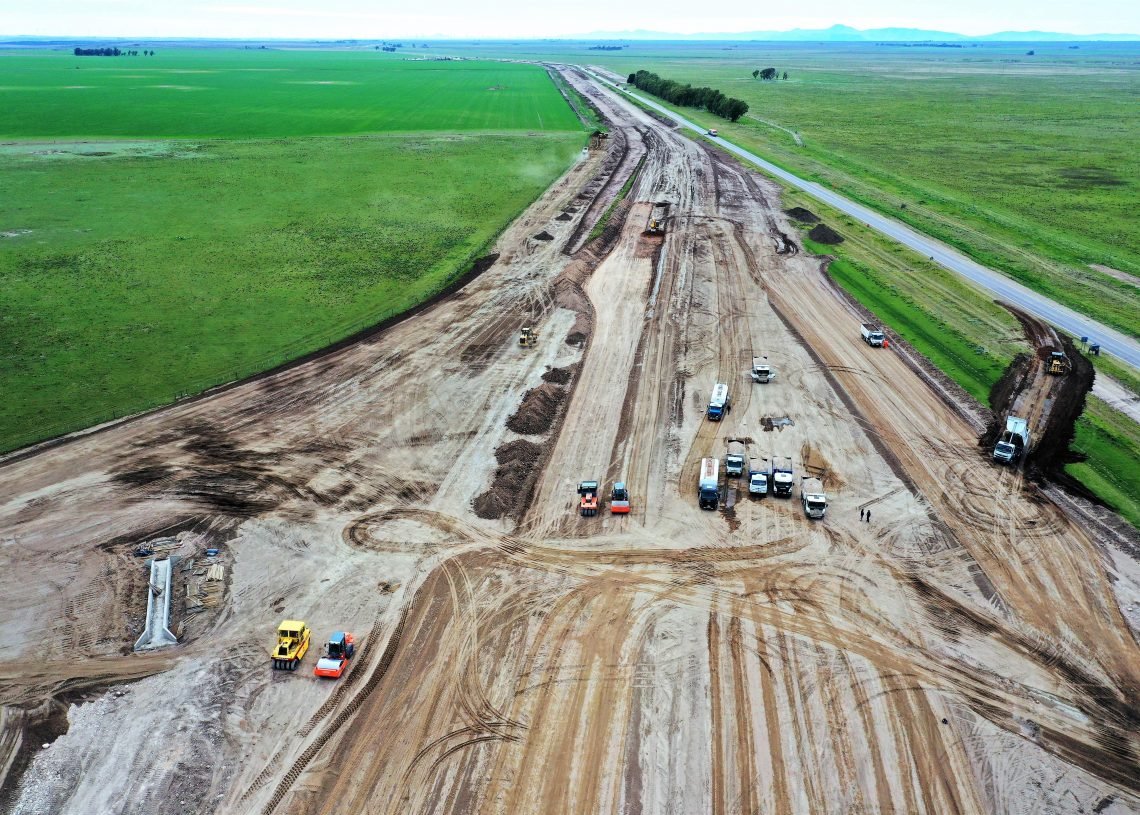 Avanza la Autopista RN 33 con una inversión de $ 4.452 millones