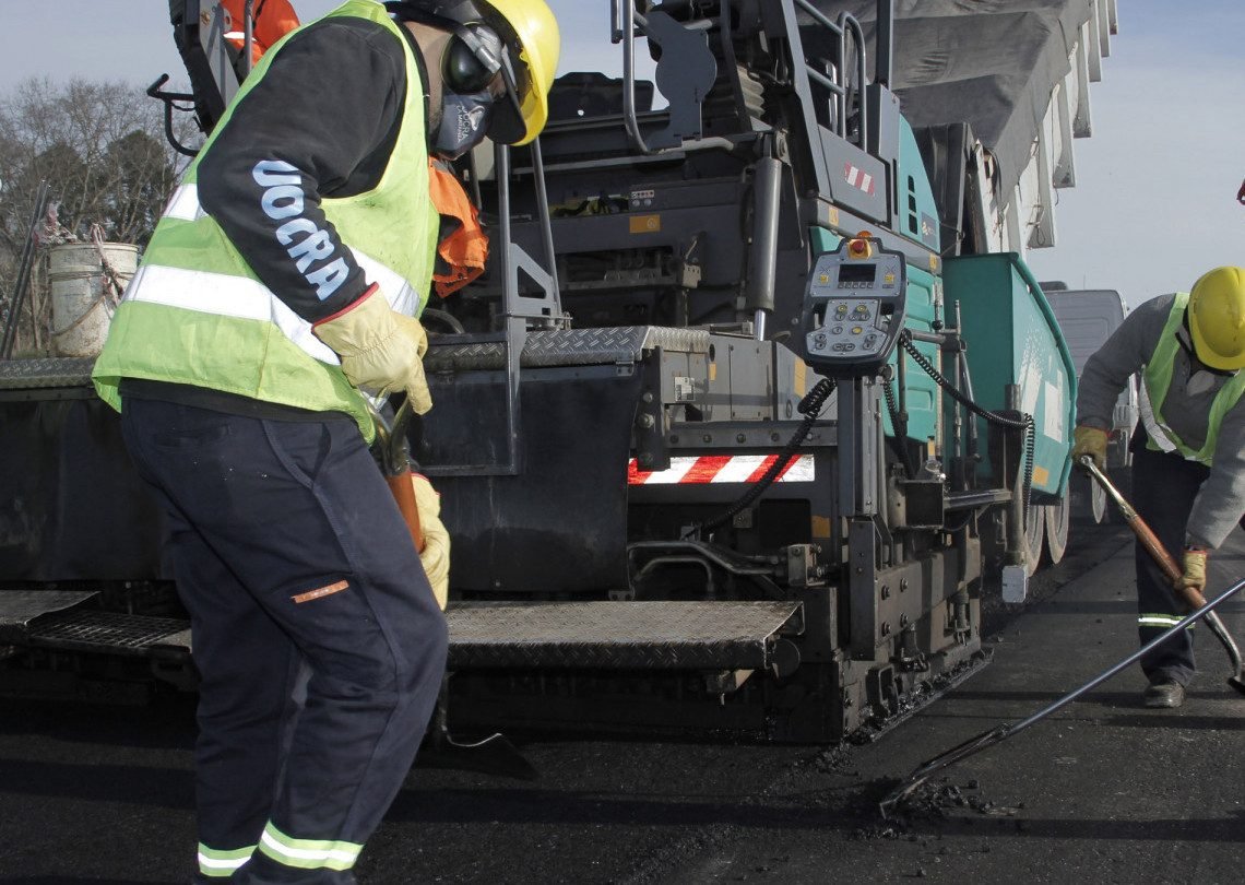 Invierten más de $82.000 millones en obras viales en Pcia. de Bs. As.