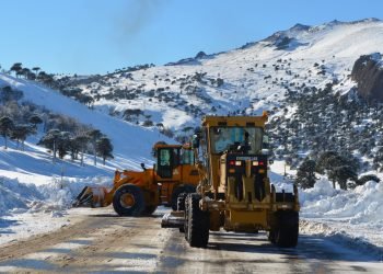 Aprueban contrato para el financiamiento del Plan de Conectividad Vial de Neuquén
