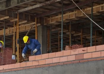 Gobierno oficializó los beneficios del blanqueo para la construcción