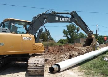 Buenos Aires: convenio para obras de agua y saneamiento por $4.905 millones