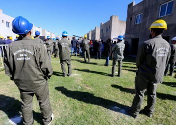 Invertirán $110 mil millones para finalizar la construcción de 55 mil viviendas