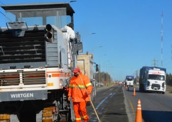 Santa Fe: comenzó la reparación de la ruta nacional 33