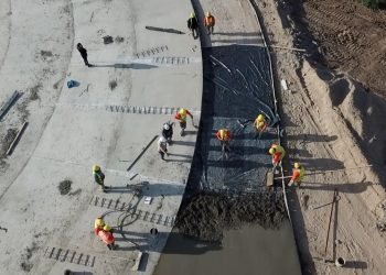 Avanzan las obras de la Autopista Presidente Perón que conectará a 12 municipios