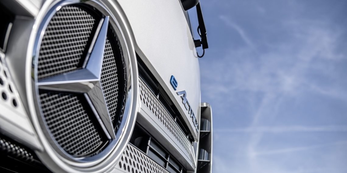 Lanzamiento mundial del Mercedes-Benz eActros