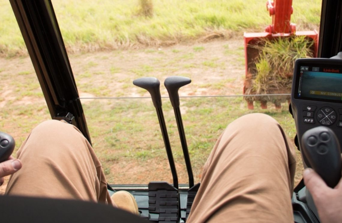 Las excavadoras Link-Belt privilegian la seguridad y ergonomía y de los operadores