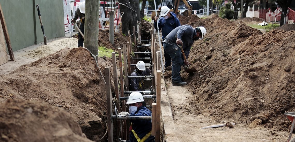 Licitaron obra cloacal para la ciudad de La Plata por casi $600 millones