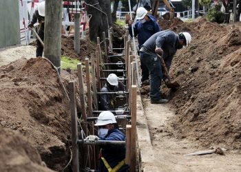 Licitaron obra cloacal para la ciudad de La Plata por casi $600 millones