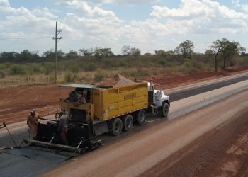 Salta: continúa la pavimentación de la Ruta Provincial 13
