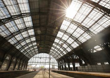 Avanza la renovación integral de la parrilla de vías de Retiro en la línea Mitre