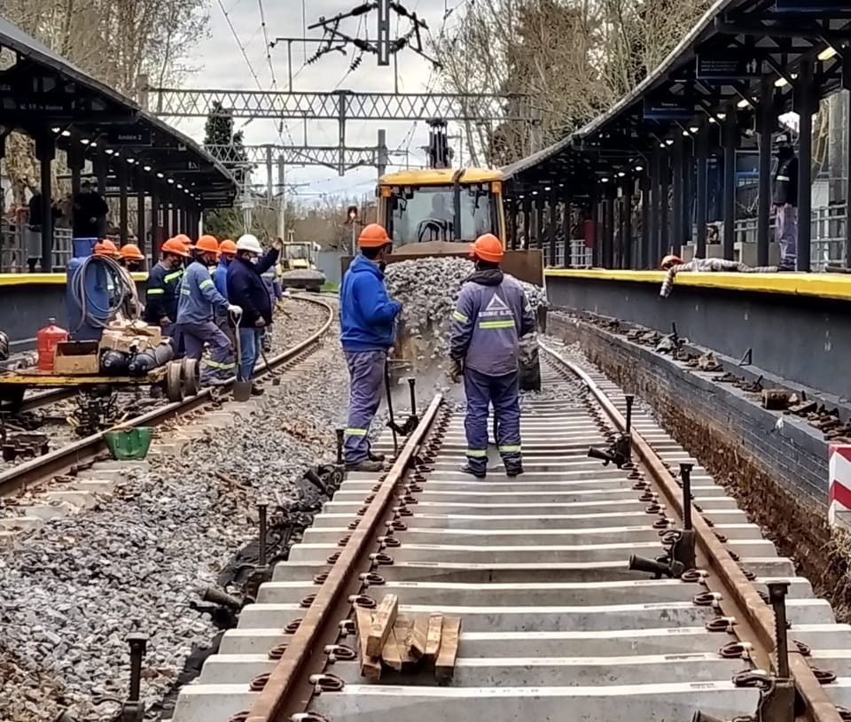 Se renovarán 19 kilómetros de vías en la línea de trenes Roca