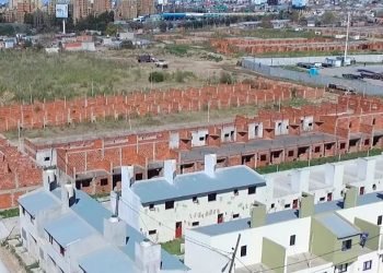 Avanza la construcción de 380 viviendas en el partido de Avellaneda