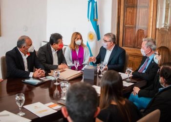 Minera Zijin Mining prevé crear casi 1.000 puestos de trabajo para «Tres Quebradas»