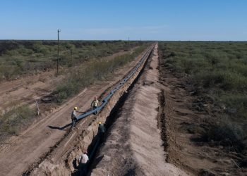 Mendoza: avanza obra del acueducto ganadero Monte Comán-La Horqueta
