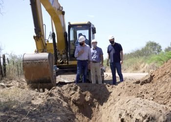 Córdoba: se firmaron los contratos de cuatro obras para 4 acueductos troncales
