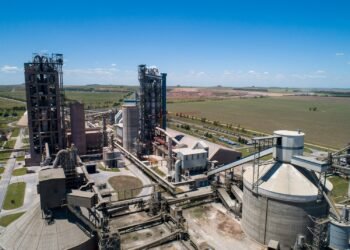 Quedó inaugurada la planta de cemento más grande de Sudamérica