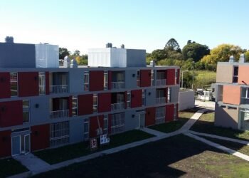 Aseguran que habrá 100 mil viviendas en construcción en simultáneo en febrero 2022