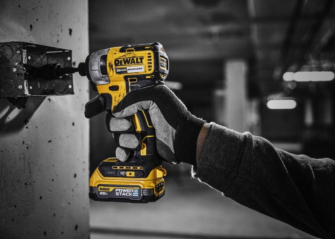 Innovador sistema en herramientas eléctricas con baterías recargables