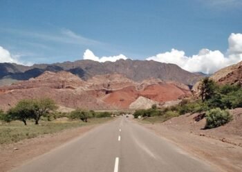 Salta: firman convenio para ejecutar obras en la ruta provincial 27