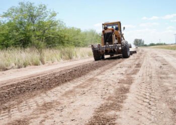 Carmen de Areco: avanza la obra de estabilizado de la Ruta Provincial N° 31