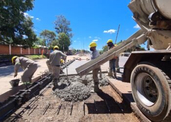 Misiones: obras para mejorar integralmente la RN12