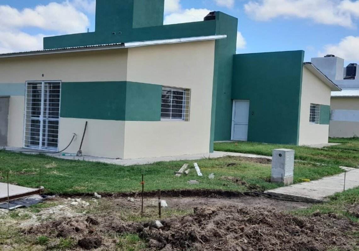 Avanza la construcción de viviendas en tres localidades entrerrianas