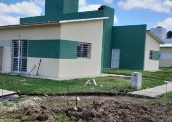 Avanza la construcción de viviendas en tres localidades entrerrianas