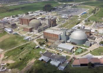 Se firmó el contrato para la construcción de la Central Nuclear Atucha III