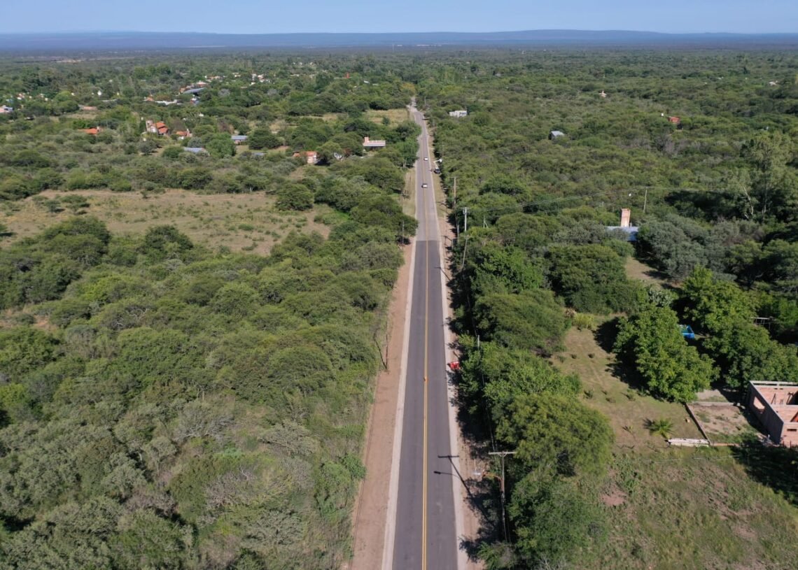 Córdoba: nuevas obras de pavimento y gas en Traslasierra
