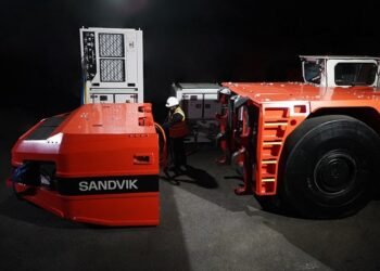 Sandvik se asocia con LKAB para probar el camión y el cargador BEV