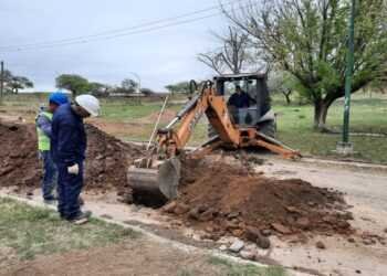 Córdoba: avanza la construcción de la red de efluentes cloacales en La Calera