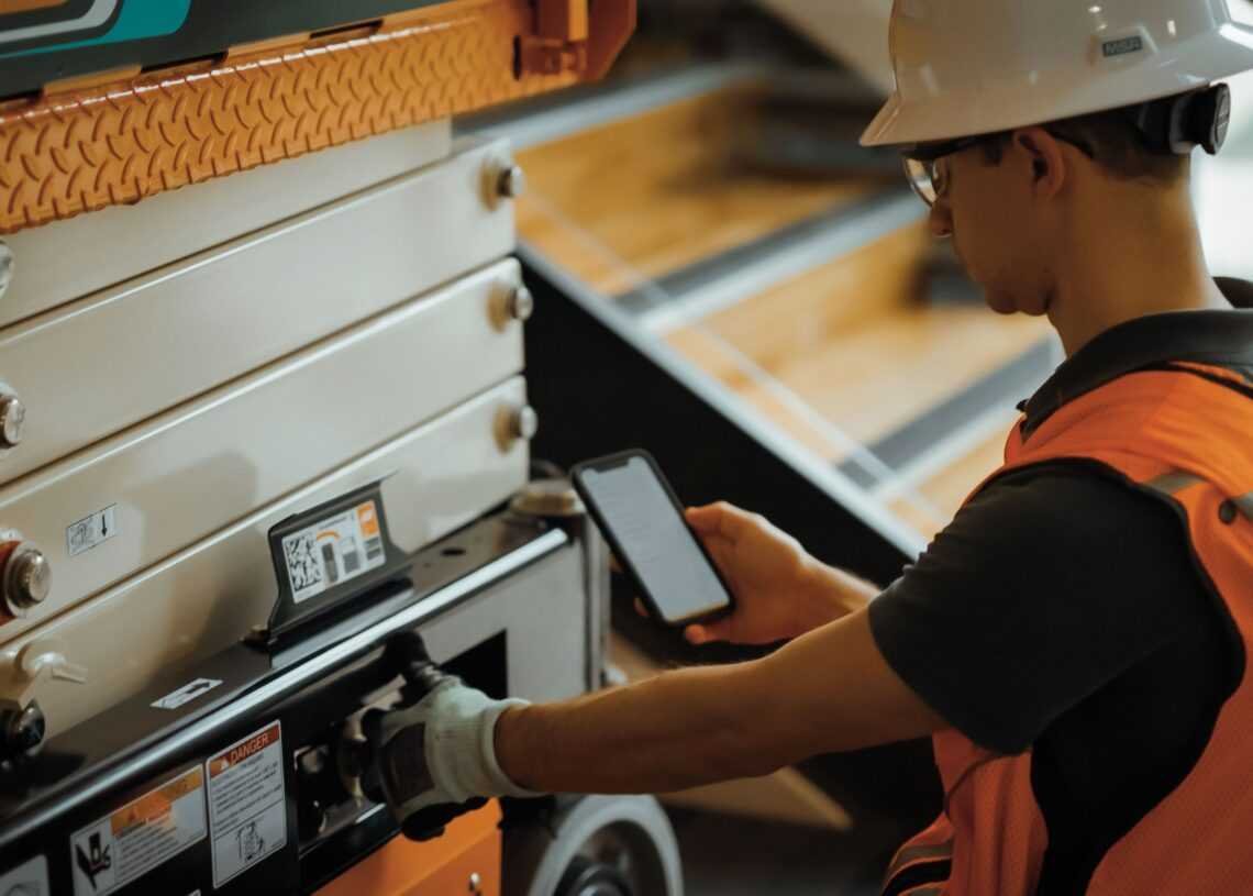 La aplicación DaVinciGO de JLG® ofrece diagnósticosmediante el teléfono