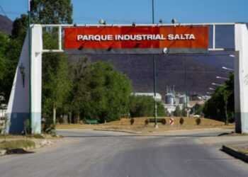 Salta: firmaron convenios para el desarrollo de los parques industriales en la provincia