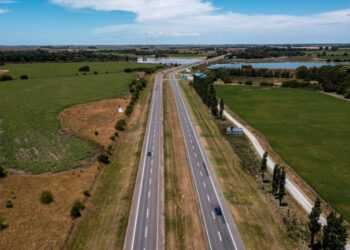Provincia de Buenos Aires llama a licitación por obras viales en la Ruta N°2
