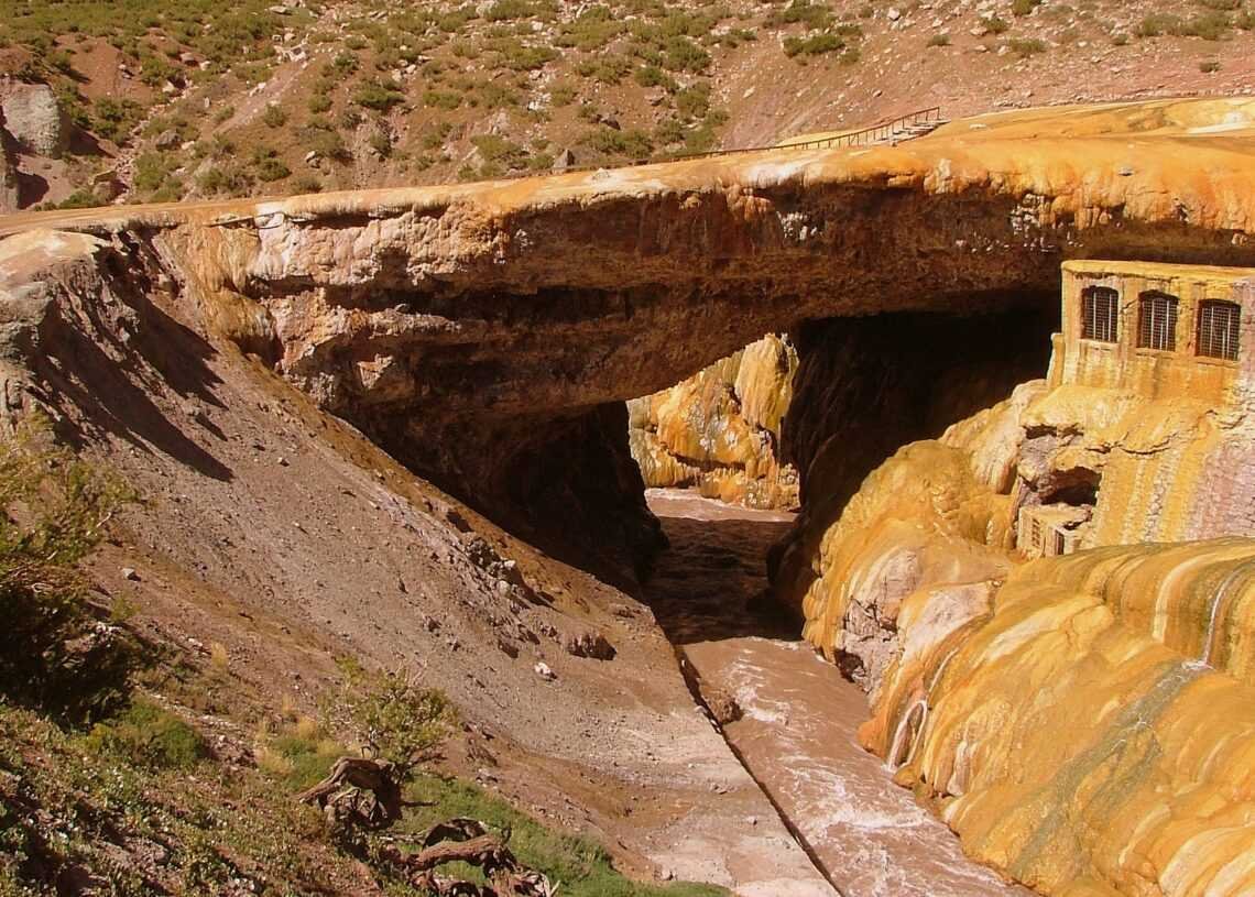 Avanzan tres importantes proyectos para el desarrollo turístico de Mendoza