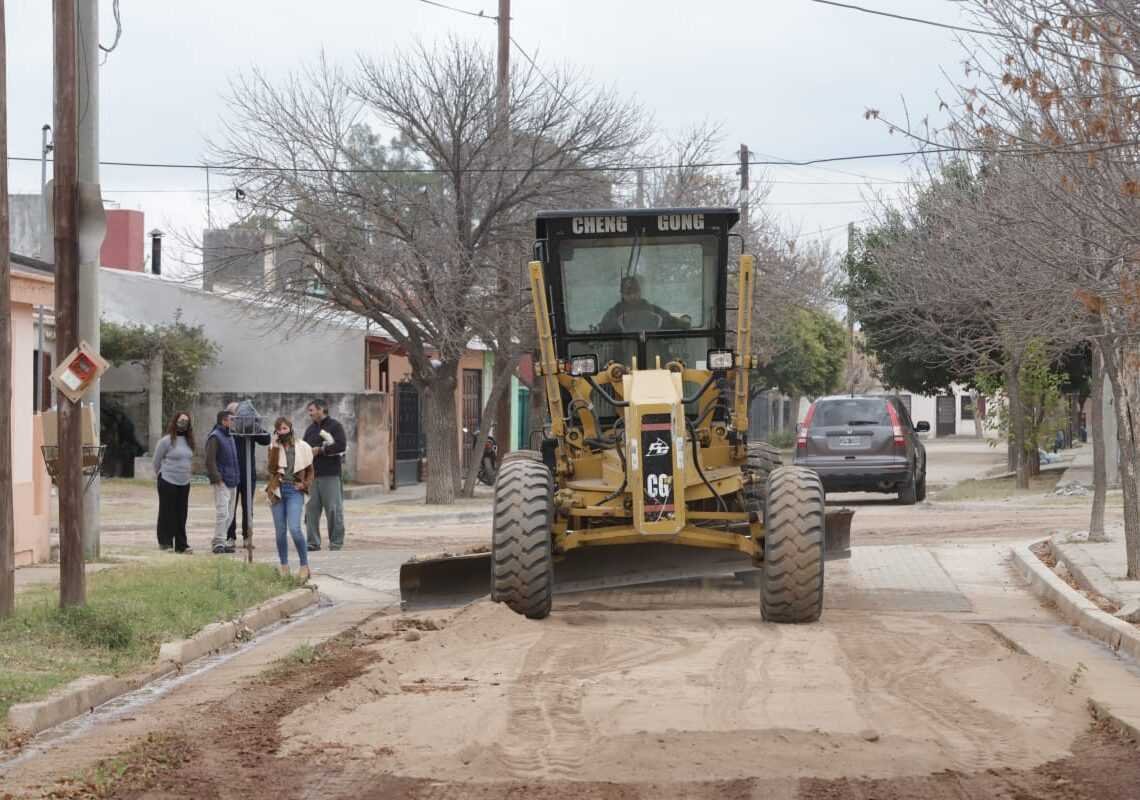 Cruz del Eje: anunciaron obras de urbanización en tres barrios