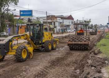Avanzan obras de agua e infraestructura en Berazategui