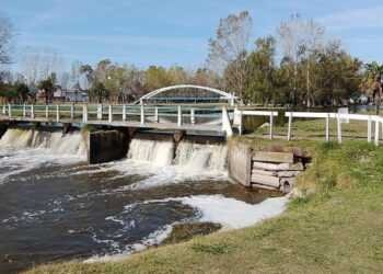 Provincia de Buenos Aires: adjudicaron obras hidráulicas y de agua para tres distritos