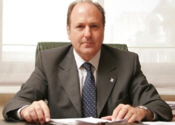 “En el largo plazo debe ordenarse el gasto público para incrementar la inversión en obras públicas”