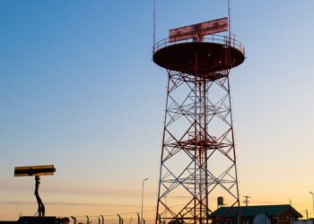 Se modernizará el sistema de vigilancia de tránsito aéreo en todo el país