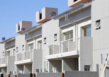 “La vivienda requiere de un dólar único, estable y previsible”