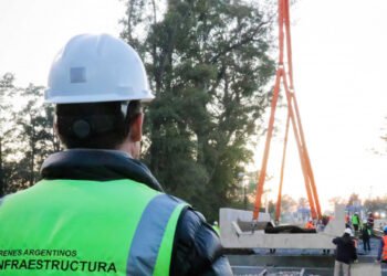 Avanzan las obras de dos pasos bajo nivel claves en Pilar y Malvinas Argentinas