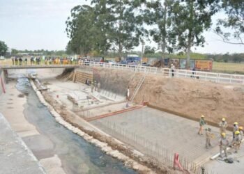 Autoridades del Banco Mundial evaluaron el desarrollo de obras hídricas en Tucumán