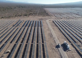 San Juan invierte 110 millones de dólares en parques solares