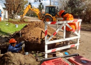 Comienza una nueva obra de agua en el partido de San Antonio de Areco
