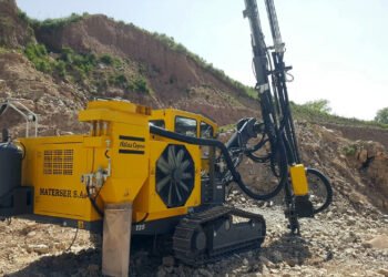 Versátil perforadora compacta y confiable