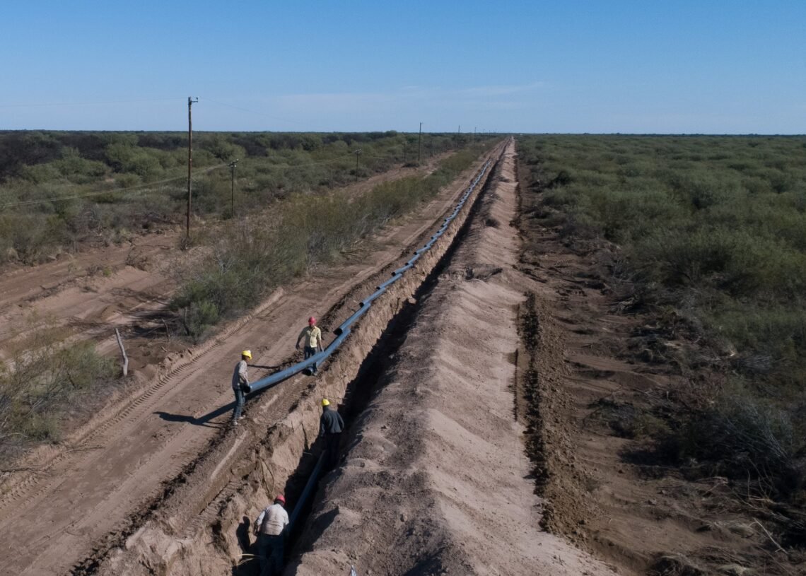 Mendoza: continúa la obra del Acueducto Monte Comán-La Horqueta