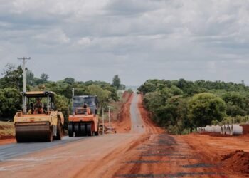 Avanzan las obras de infraestructura en 75 municipios misiones