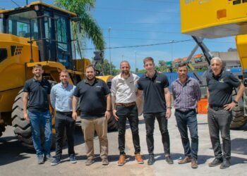 Capacitación y certificación de operadores de MaquinAr